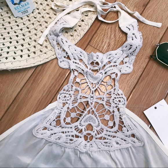 Halter Crop Top - Picture 3 of 3